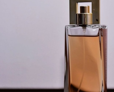 So erkennst du gekipptes Parfum: 7 Warnzeichen, die du kennen solltest