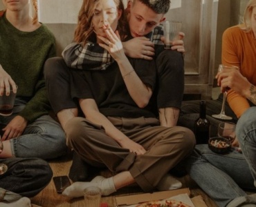 Freiraum zu zweit: So gelingt Alleinzeit in der gemeinsamen Wohnung