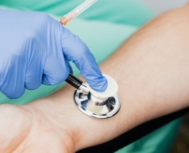 Keine Panik beim Doktor: So überwindest du die Angst vor Arztbesuchen