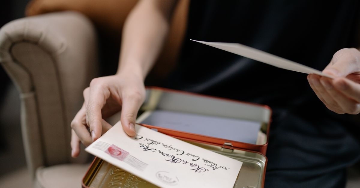Erinnerungen für die Ewigkeit: So bringst du deine persönlichen Geschichten zu Papier